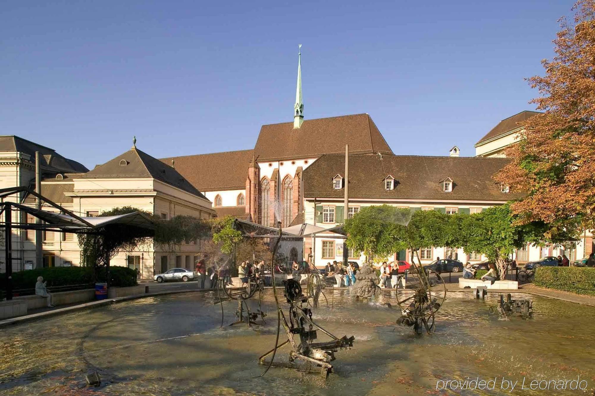 Pullman Basel Europe Hotel Bagian luar foto