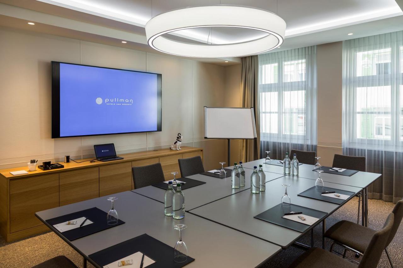 Pullman Basel Europe Hotel Bagian luar foto